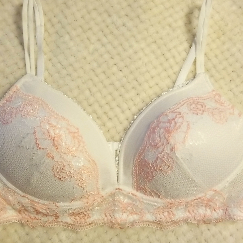 Maidenform Bra